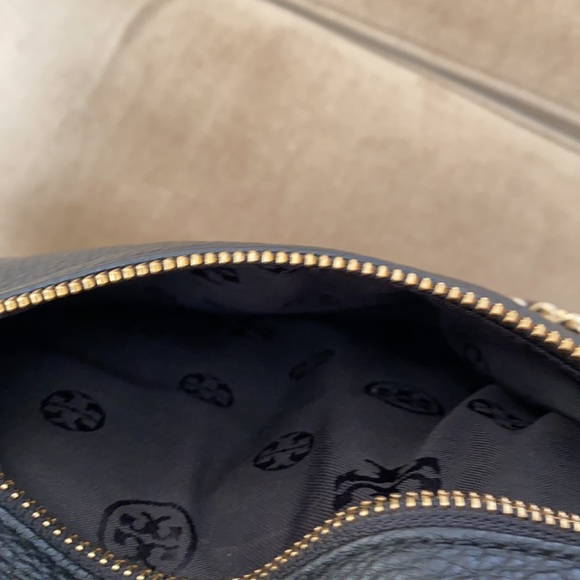 Tory Burch Marion Chain Tote/Handbag - Picture 6 of 14
